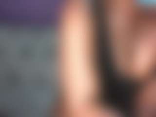 Live cam show with pretty-diva - Ebony on iamadamtest123.com
