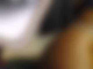 Live cam show with Queen-bree - Ebony on Fit Hotties