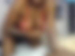 Live cam show with Queen-bree - Ebony on camwithhim.com
