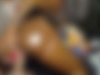 Queen-bree's Live Sex Cam Show