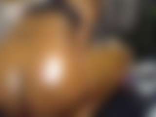 Queen-bree's Live Sex Cam Show