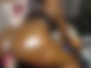 Queen-bree's Live Sex Cam Show