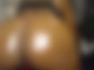Queen-bree's Live Sex Cam Show