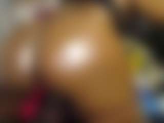 Queen-bree's Live Sex Cam Show