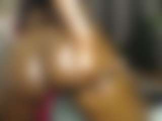 Queen-bree's Live Sex Cam Show