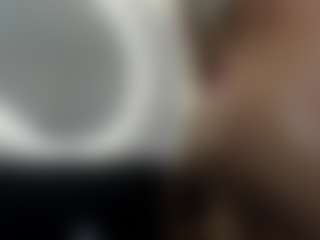 Live cam show with NatiiBigass - Body on Stripli.com