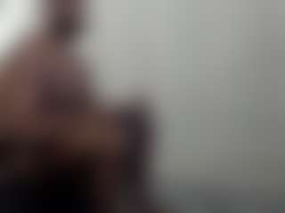 Live cam show with NatiiBigass - Squats on luckytryst.com