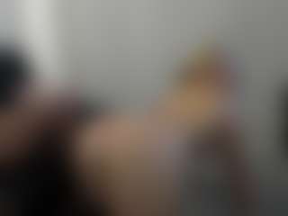 Live cam show with NatiiBigass - Body on Streamer API