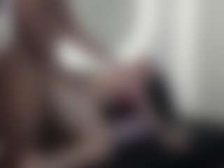 Live cam show with NatiiBigass - Big Clit on Camsoda