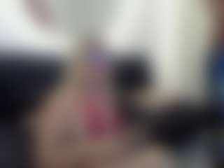 Live cam show with NatiiBigass - Big Clit on boobsie.com
