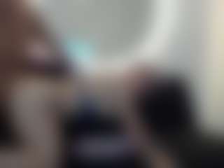 Live cam show with NatiiBigass - Big Clit on Dolls Live