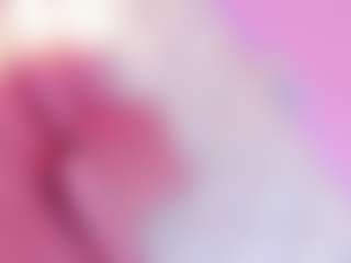 Live cam show with SamiQueen01 - No Smoking on livesuperchat.net