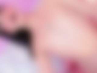 Live cam show with SamiQueen01 - Blonde Hair on Dolls Live