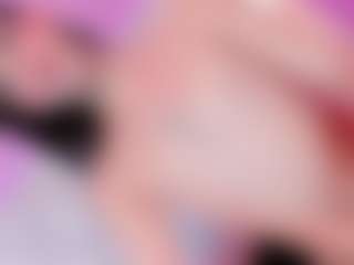 Live cam show with SamiQueen01 - Blonde Hair on Cam Slut