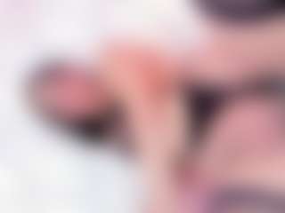 Live cam show with SamiQueen01 - White on madthumbs | colombia