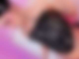 Live cam show with SamiQueen01 - Brown Eyes on Camsoda