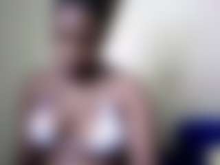 Live cam show with vivilavy - Shaved Pussy on Milfs Live