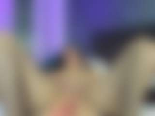 Live cam show with JasmineDreams - Nsfw on CamClone