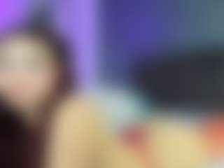 Live cam show with JasmineDreams - Innocent on fapnchat