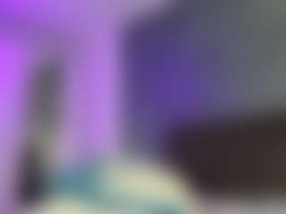 Live cam show with JasmineDreams - Red Hair Amateur on Dolls Live