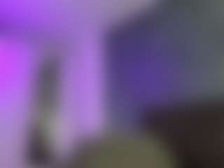 Live cam show with JasmineDreams - Trimmed Teen (18+) on liverealitysex.com