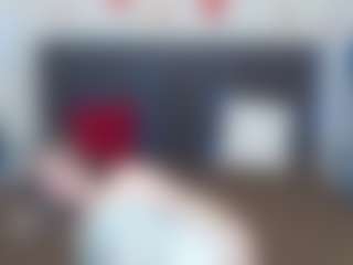Live cam show with LaraPika - Moaning on realtime-chat