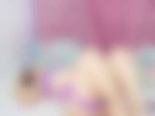 Live cam show with hornybarelylegalgirl - Middle Aged on StripNow