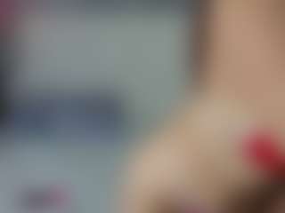 hornybarelylegalgirl's Live Sex Cam Show