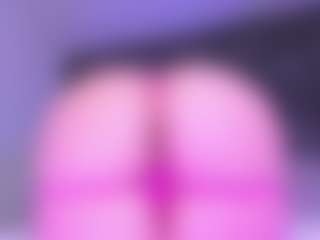Live cam show with CataGomez - Brown Eyes BBW on Dolls Live