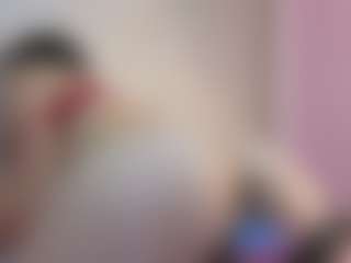 Live cam show with AlissonFreckles - Brown Hair on Adult Interactions