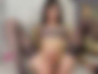Live cam show with CuteArii - Flat Chested on AdultVida.com