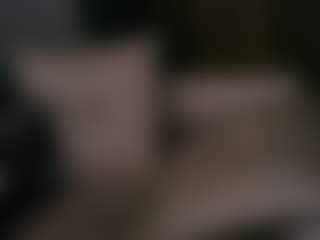 Live cam show with Bustycece - Smoking on Chatstar