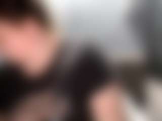 candycream17's Live Sex Cam Show