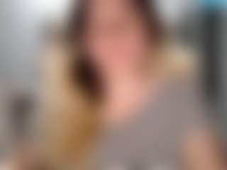 candycream17's Live Sex Cam Show