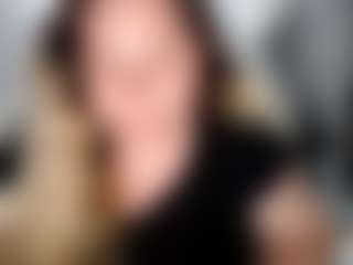 candycream17's Live Sex Cam Show