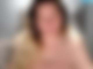 candycream17's Live Sex Cam Show