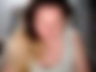 candycream17's Live Sex Cam Show