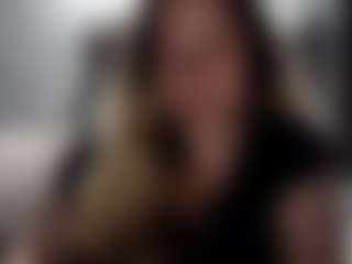 candycream17's Live Sex Cam Show
