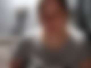 candycream17's Live Sex Cam Show