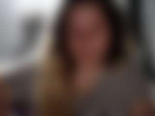 candycream17's Live Sex Cam Show
