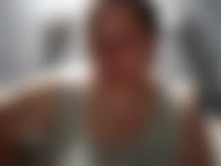candycream17's Live Sex Cam Show