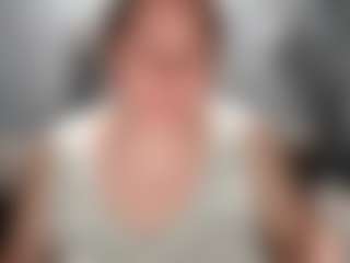 candycream17's Live Sex Cam Show