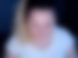 candycream17's Live Sex Cam Show