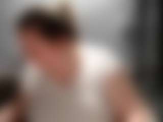candycream17's Live Sex Cam Show