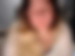 candycream17's Live Sex Cam Show