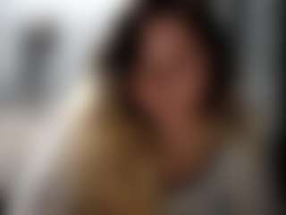 candycream17's Live Sex Cam Show