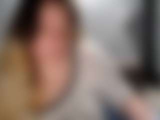 candycream17's Live Sex Cam Show