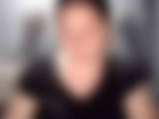 candycream17's Live Sex Cam Show
