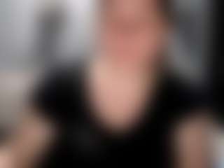 candycream17's Live Sex Cam Show