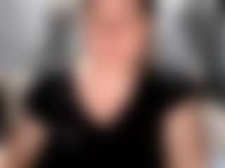 candycream17's Live Sex Cam Show